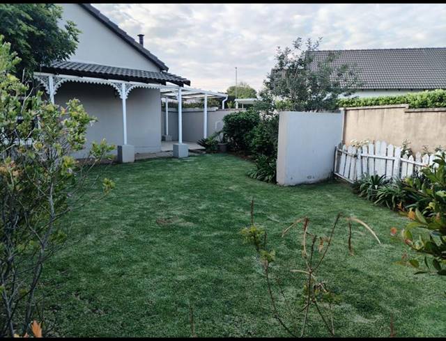 2 BEDROOM PROPERTY TO RENT IN OLYMPUS AH